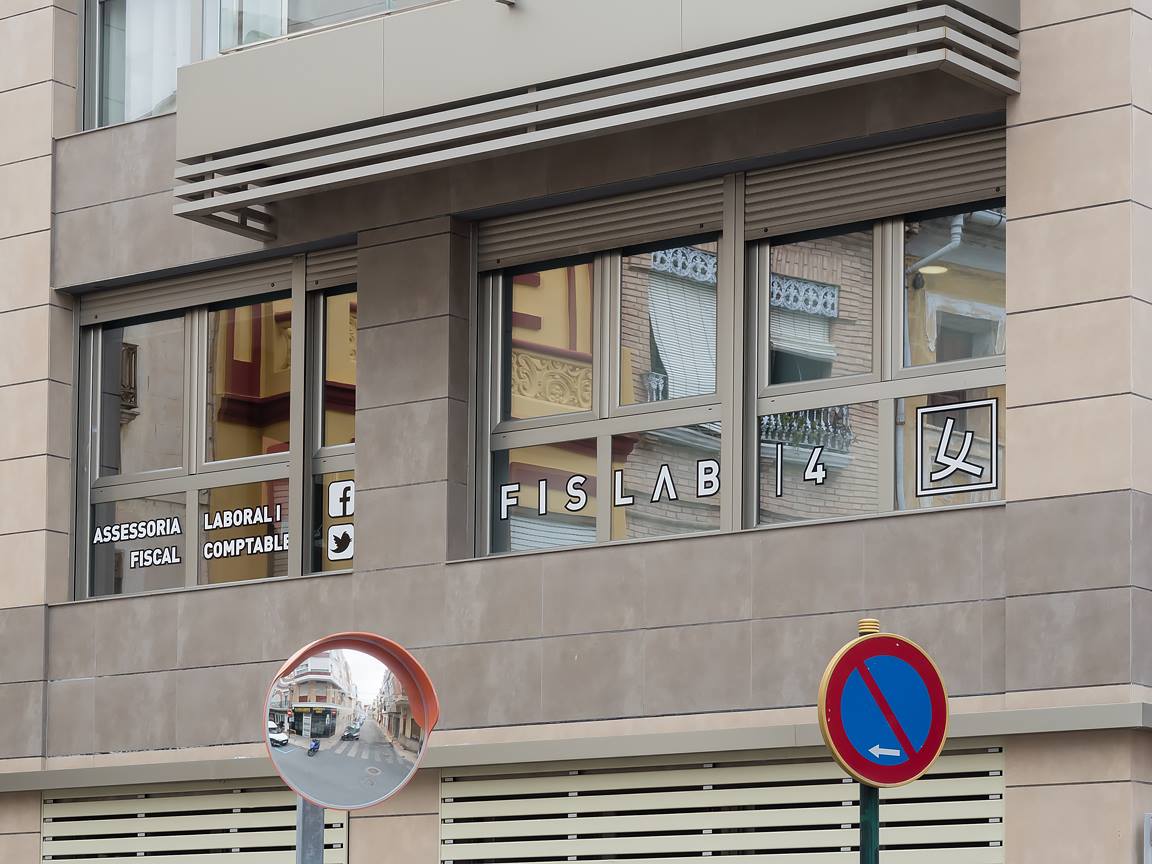 Oficina de Fislab 4 asesoría fiscal y laboral ubicada en Cullera